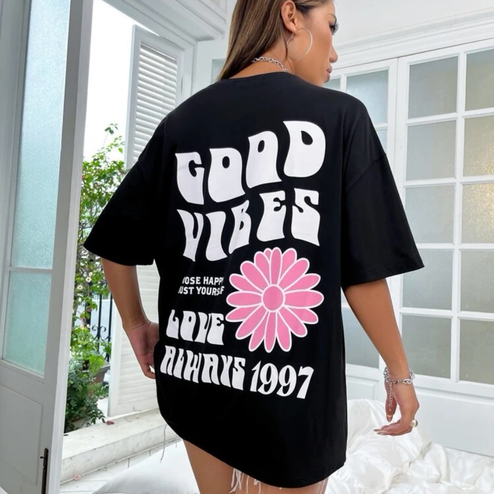 Over size graphic t shirt